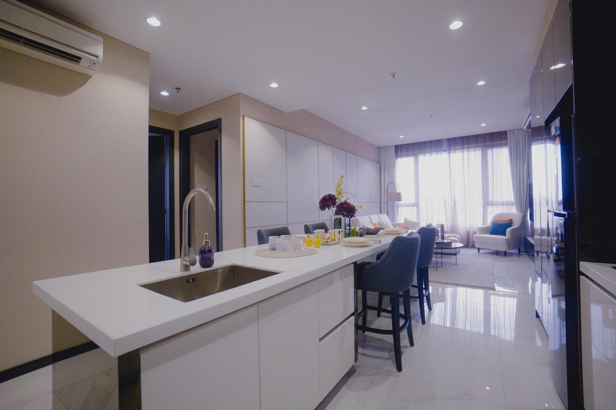 8 Kia Peng Apartemen *