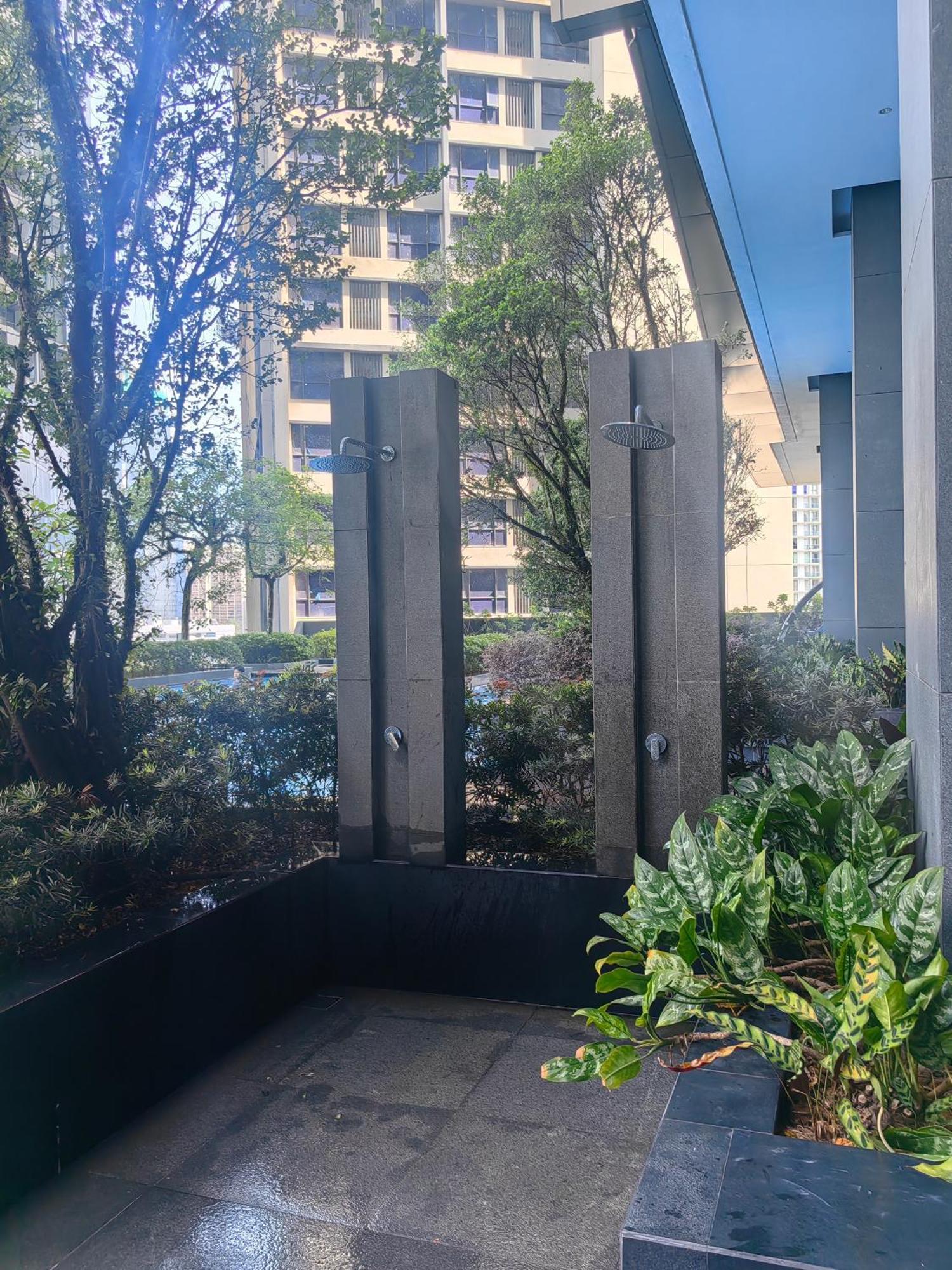 8 Kia Peng Apartemen